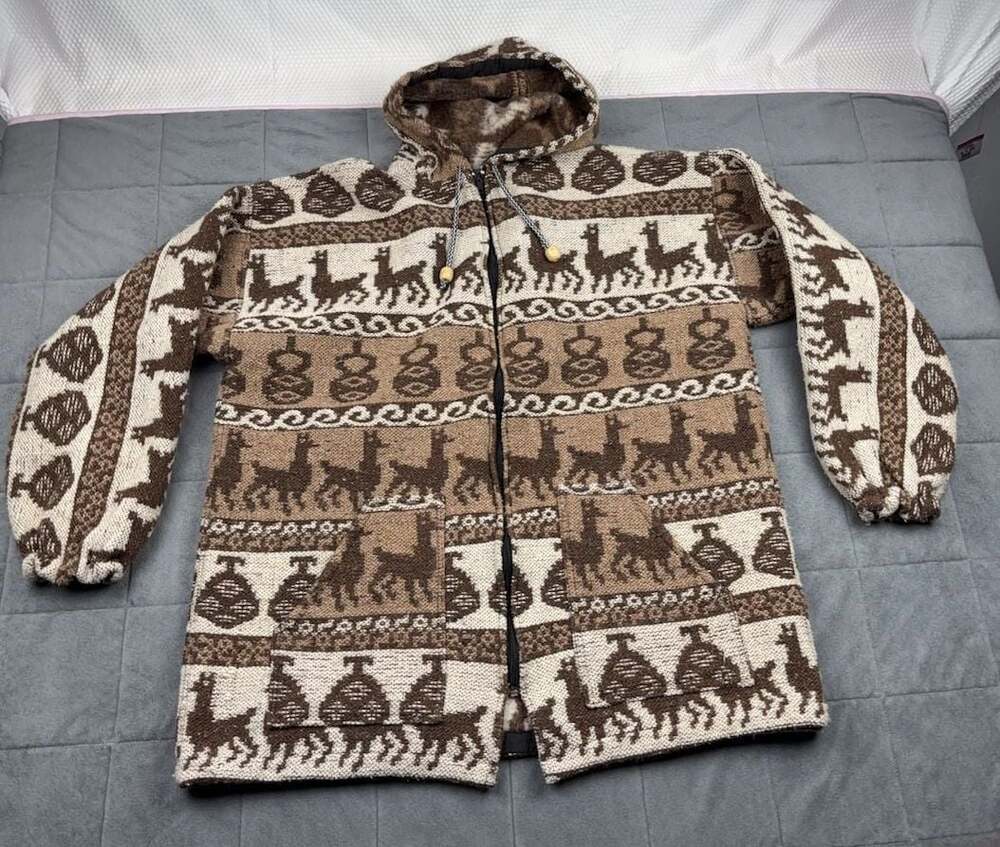 Vintage Alpaca Wool Blend Llama Pattern Zip-Up Hooded Jacket